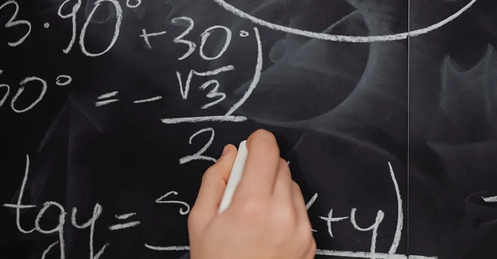 DTM matematika: mavzular, formulalar va mashq